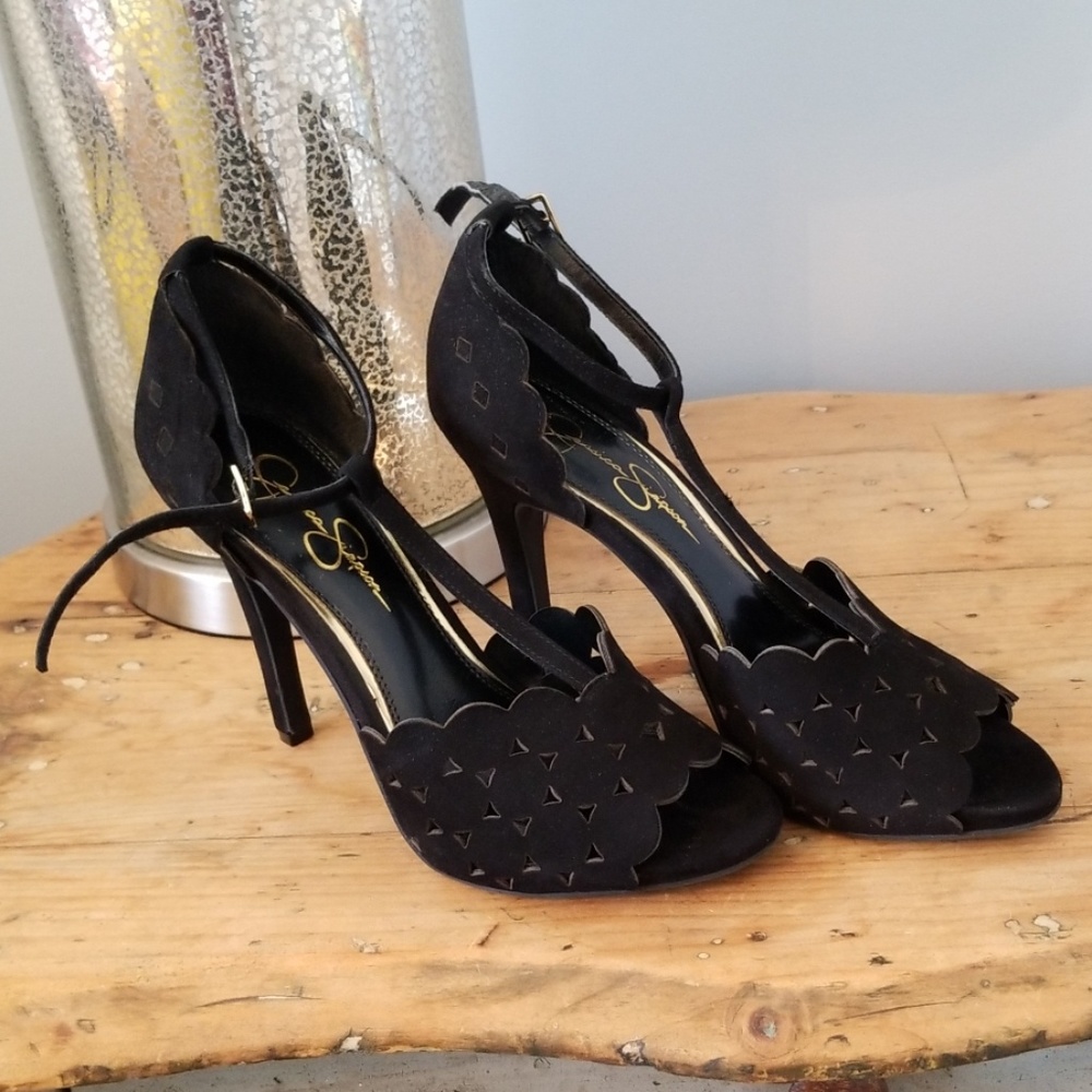 Jessica Simpson black heels Sz 7.5